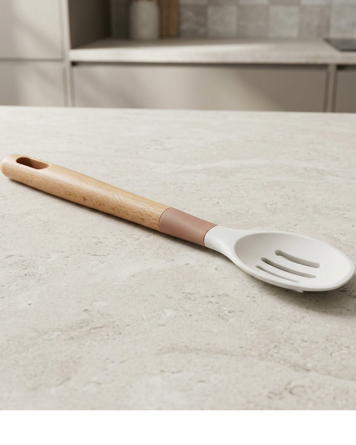 Fmxtn Slotted Silicone Spoonula Beech Handle Clay 31 cm - Lifestyle view
